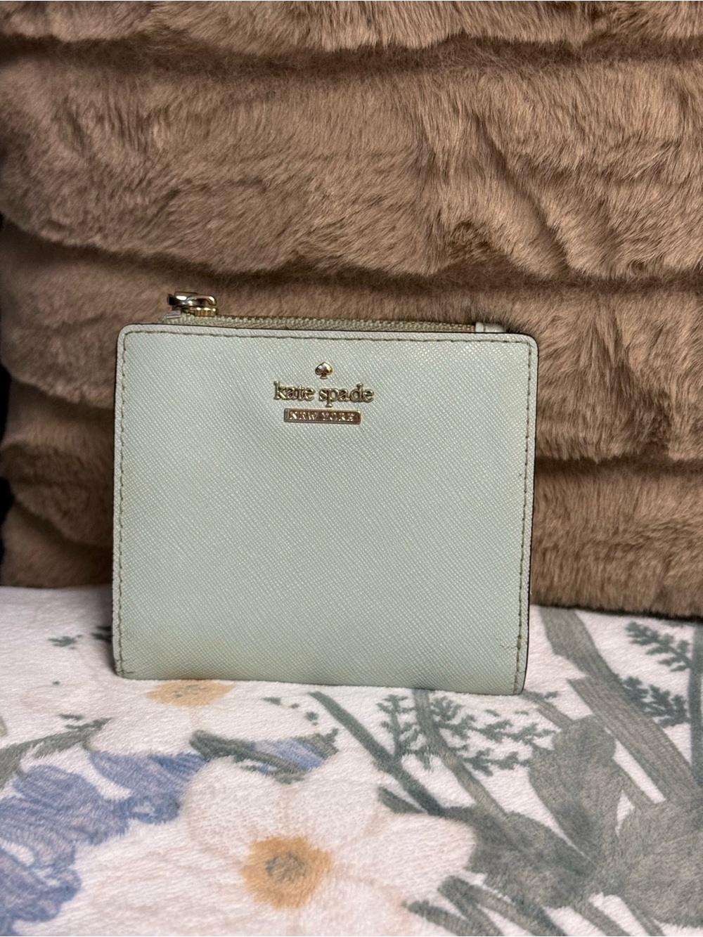 Kate Spade Saffiano Leather Small Bifold Zip Wallet - Mint Green